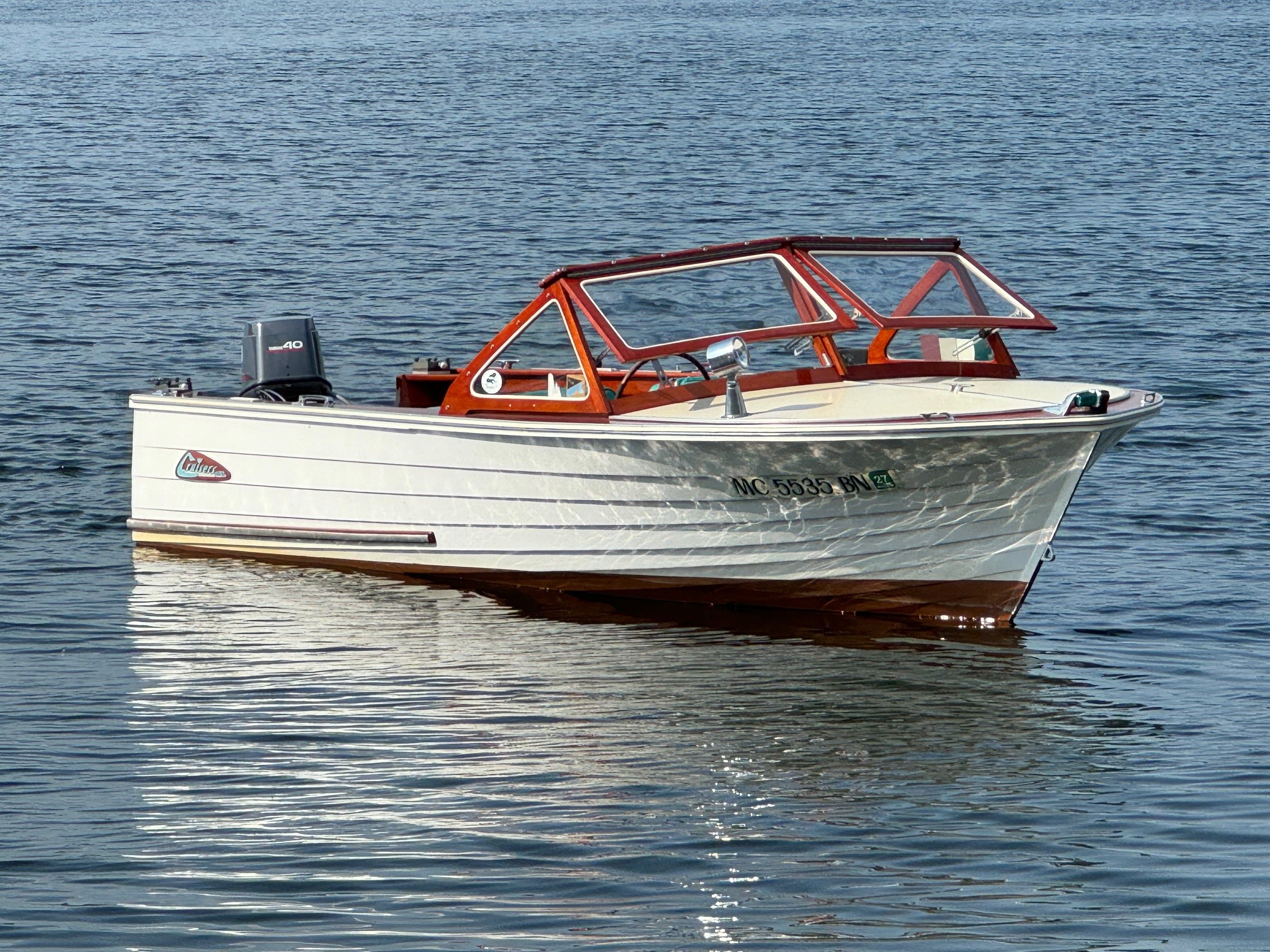1960 16′ Cruisers Inc Outboard