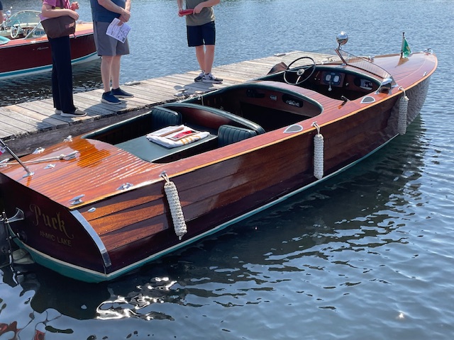 1939 21′ W.J. Johnston Utility