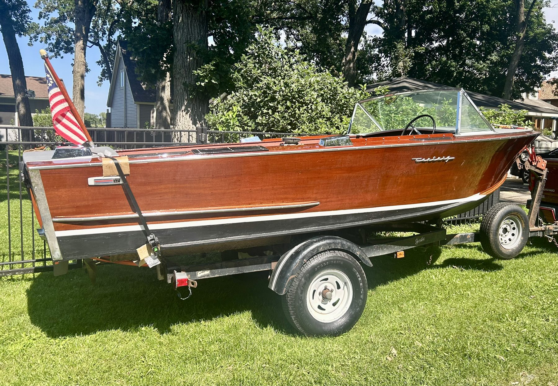 1967 17’ Century Resorter