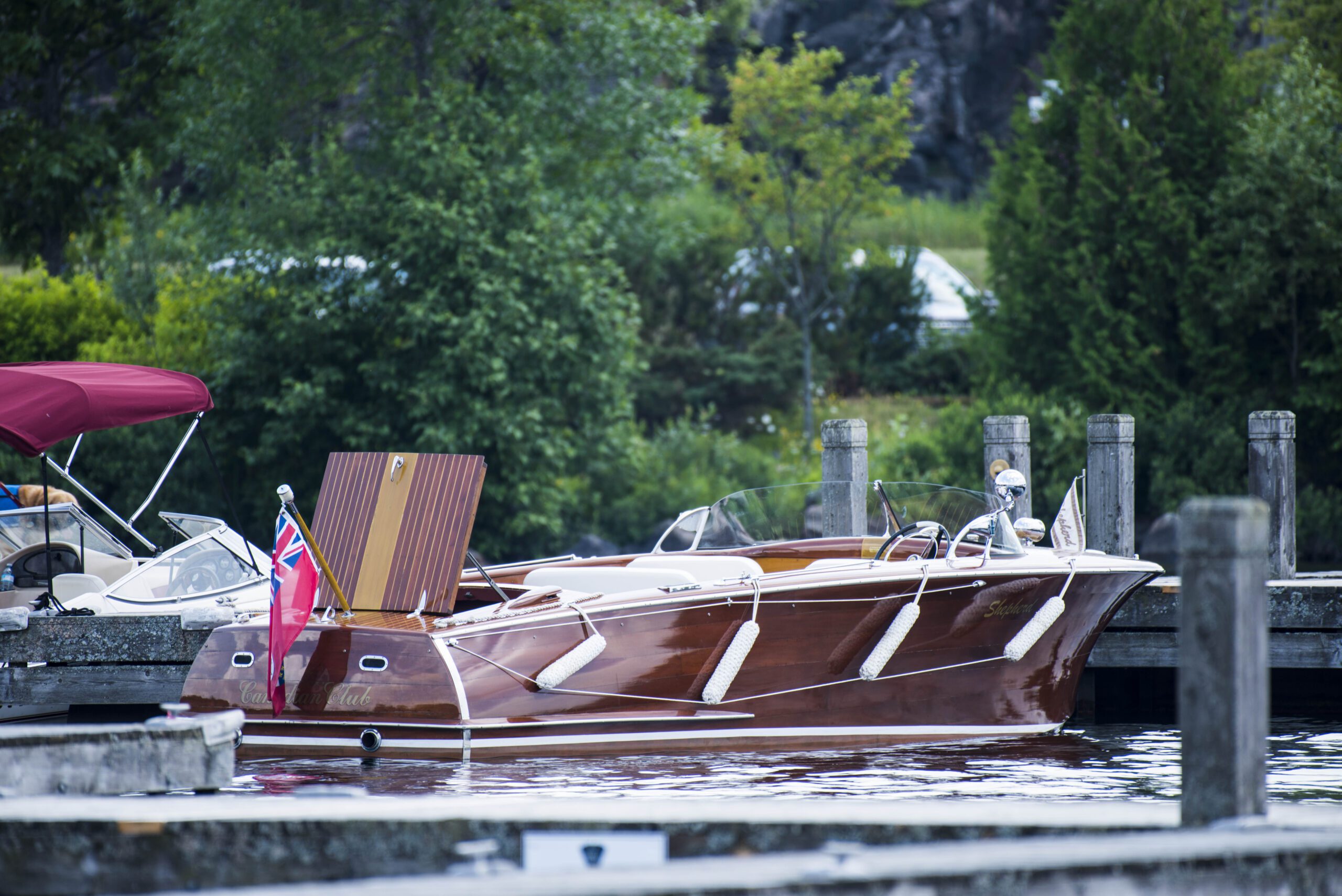 1956 22′ Shepherd Model-110S Runabout